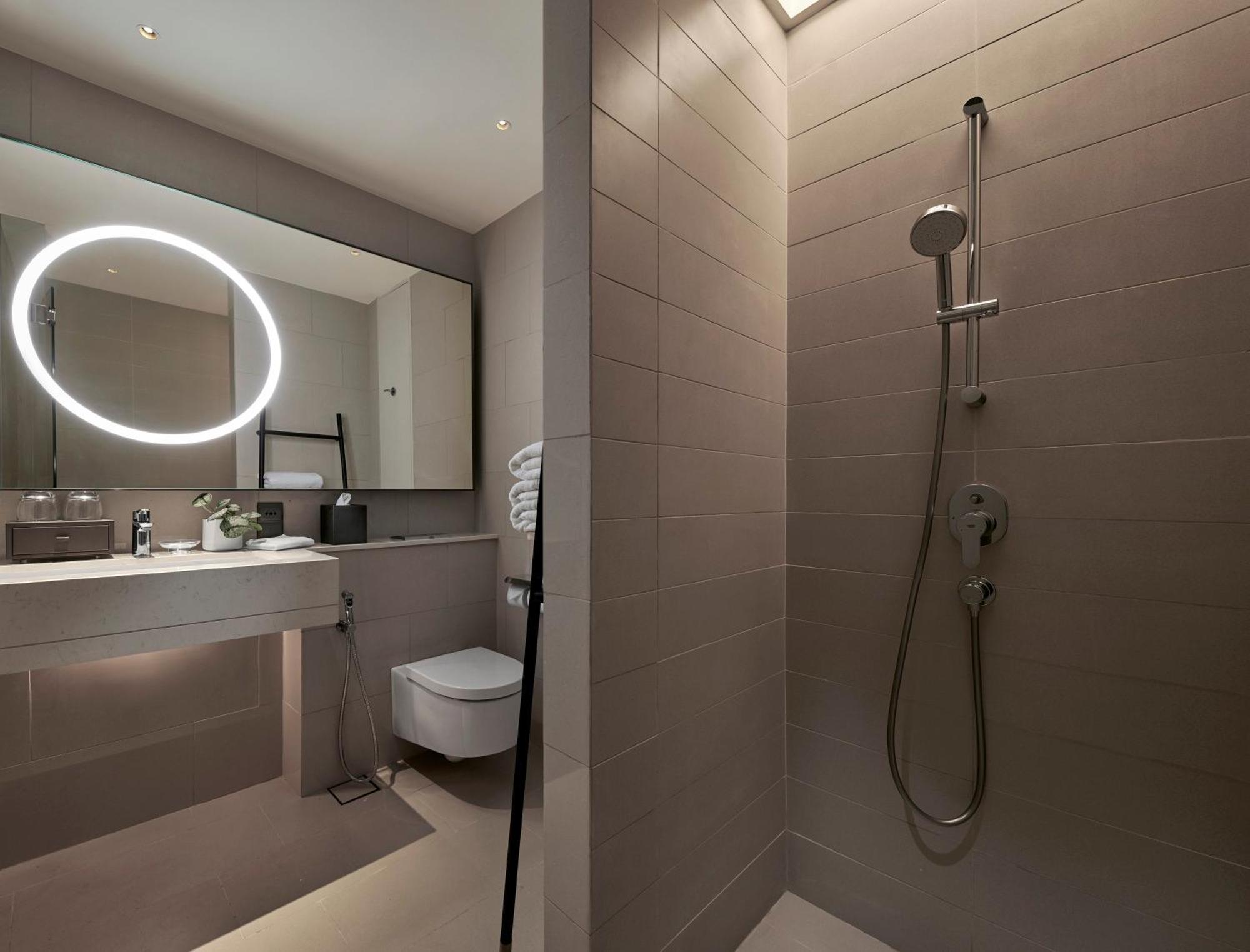 One-Bedroom Suite